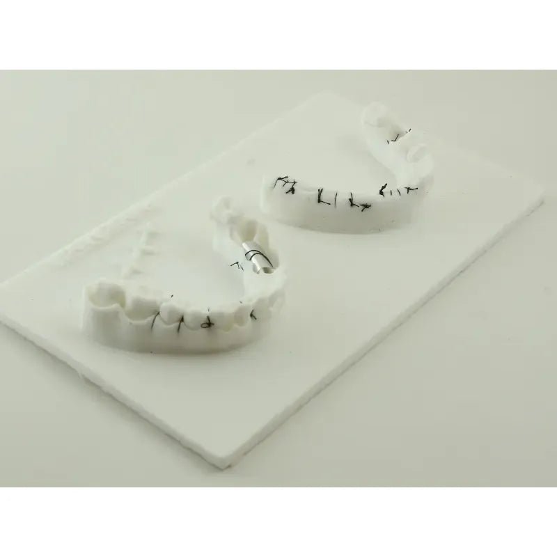 PraticMed Dental Suture and Flap Training Kit – Bag and Pad Colour Choice UK 1002tababeyaz